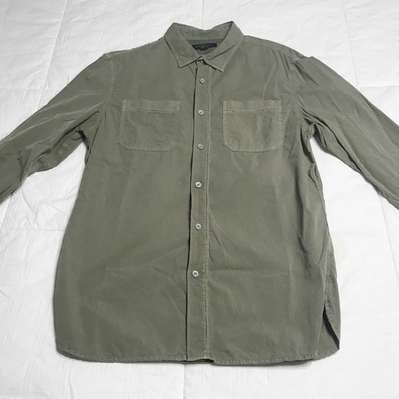 CAUSAL BUTTON DOWN - Picture 1 of 2